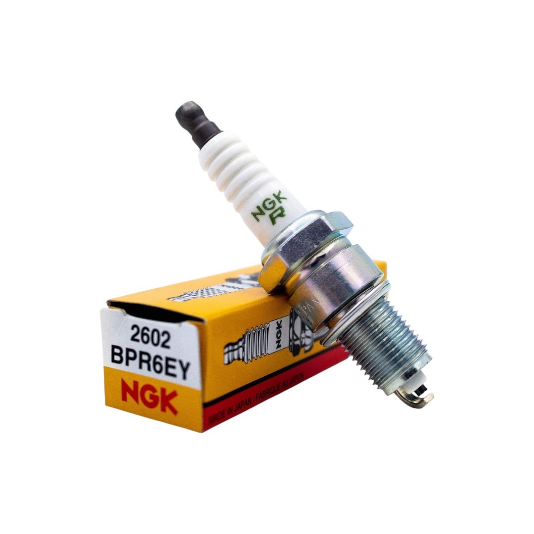 BUJIA COBRE CHEVY,CORSA,MERIVA,TORNADO,TRACKER,ZAFIRA NGK BPR6EY